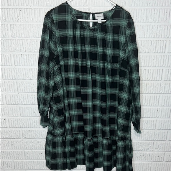Ava & Viv Black and Green Plaid Dress - Picture 1 of 4